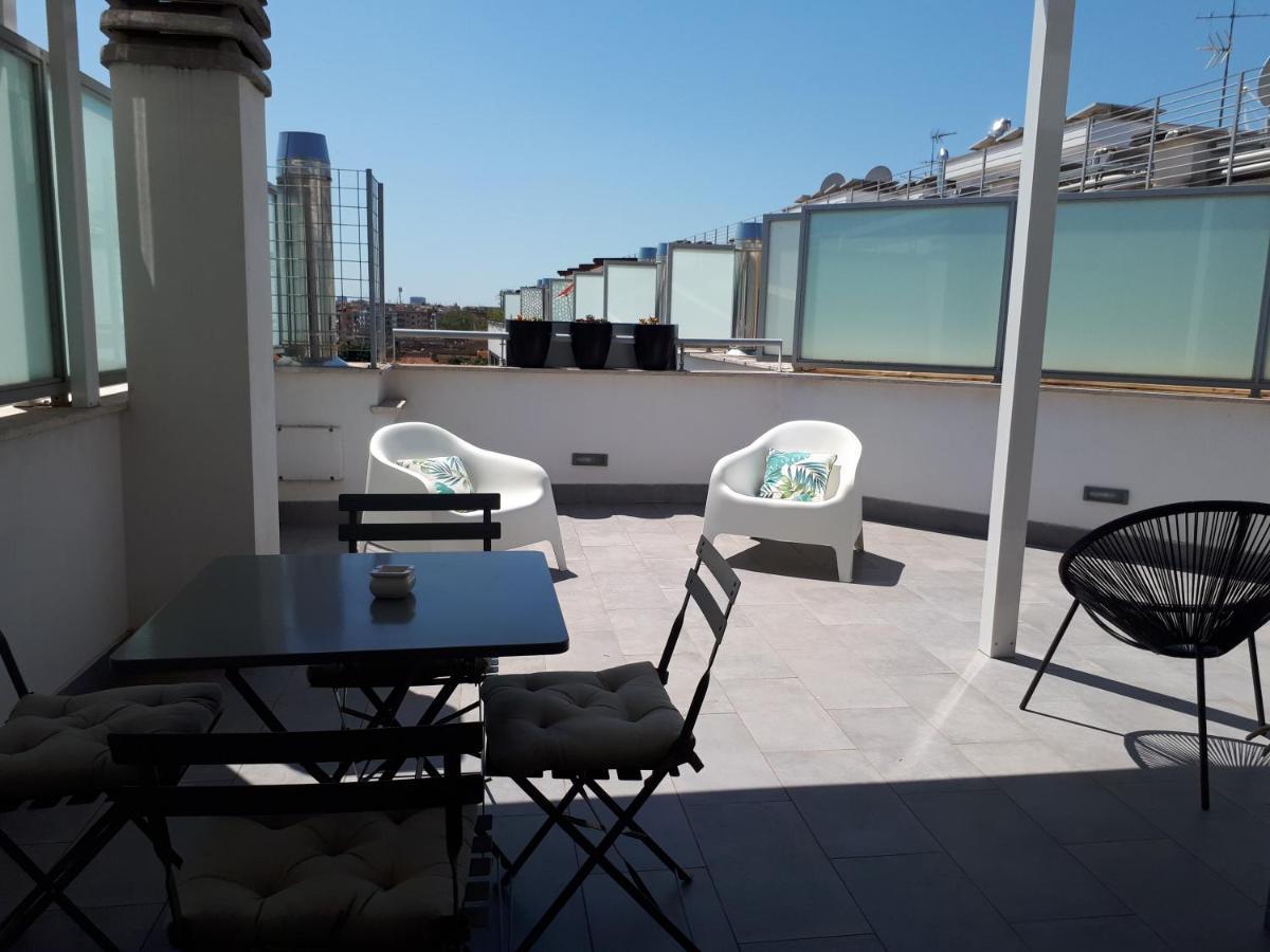 Apartment Penthouse 40 In Trastevere With Seasonally Jacuzzi Rom